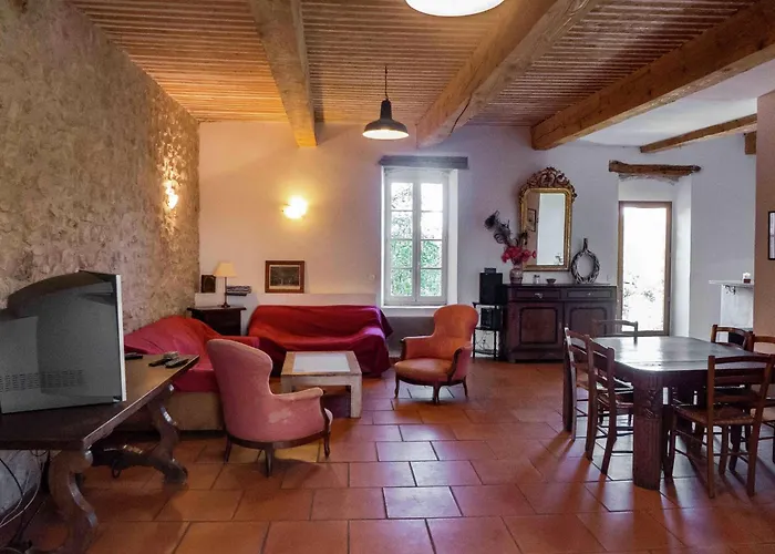 Holiday Home In Beziers With Pool And Vineyard